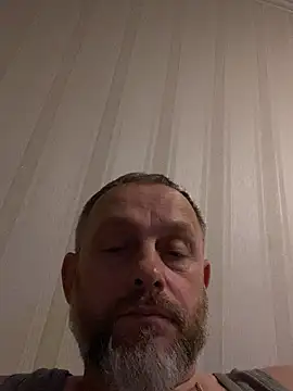 Snapshot of GHsveter chatting on March 12, 2026, 10:27 pm GHsveter online show from March 12, 2026, 10:27 pm