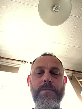 Snapshot of GHsveter chatting on April 13, 2026, 11:27 am GHsveter online show from April 13, 2026, 11:27 am