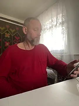 Snapshot of GHsveter chatting on April 15, 2026, 1:07 pm GHsveter online show from April 15, 2026, 1:07 pm