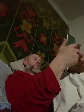 Snapshot of GHsveter chatting on April 15, 2026, 7:58 pm GHsveter online show from April 15, 2026, 7:58 pm