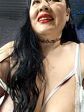 kittyhotass1 online show from March 13, 2026, 10:22 am