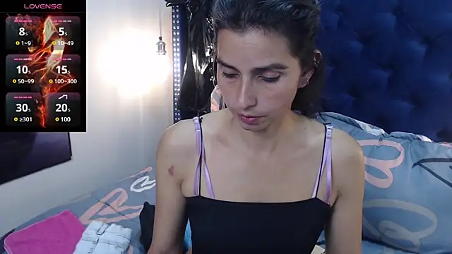 Eva-Williams online show from March 11, 2025, 10:20 pm