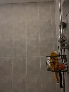 callmelouve online show from February 14, 2025, 2:23 pm