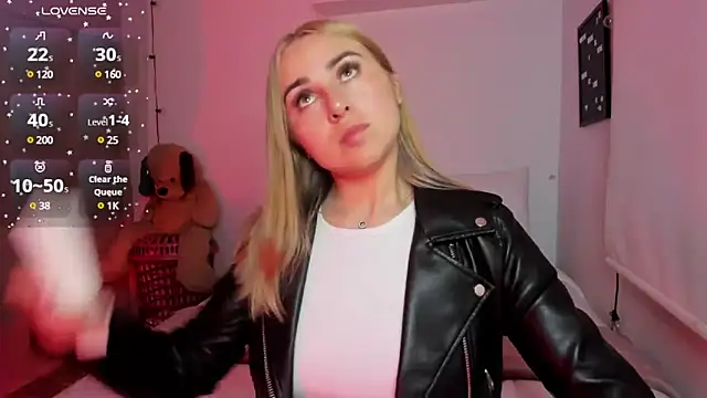 Snapshot of sophi_mooreno chatting on December 19, 2024, 4:23 am sophi mooreno online show from December 19, 2024, 4:23 am