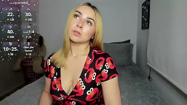 Snapshot of sophi_mooreno chatting on February 25, 2025, 4:03 am sophi mooreno online show from February 25, 2025, 4:03 am