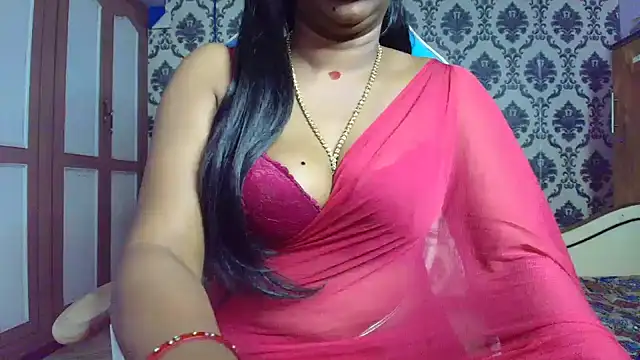 Snapshot of tamilswetha_telugu chatting on February 9, 2025, 5:43 pm tamilswetha telugu online show from February 9, 2025, 5:43 pm