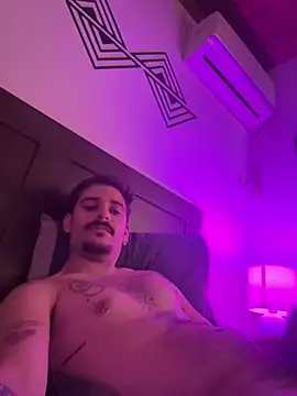 mrtnivnn online show from March 10, 2026, 4:45 pm