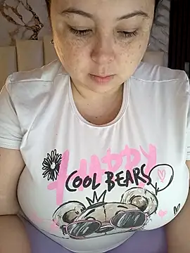Snapshot of mollieblue69 chatting on May 2, 2026, 12:43 pm mollieblue69 online show from May 2, 2026, 12:43 pm