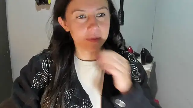 sandyquinnxx online show from March 13, 2026, 3:18 pm