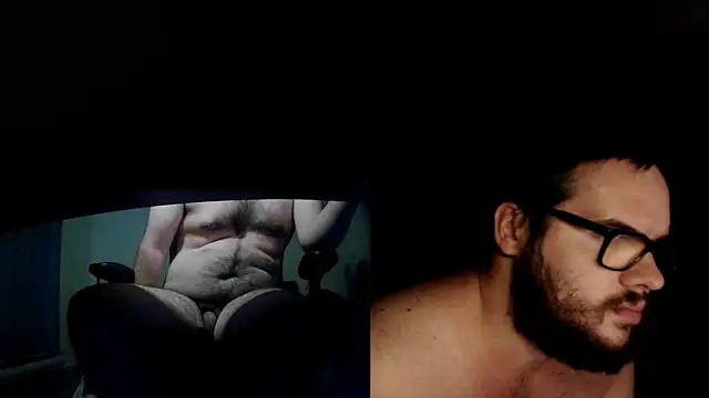 Snapshot of fck_boy123 chatting on November 18, 2025, 4:06 am fck boy123 online show from November 18, 2025, 4:06 am