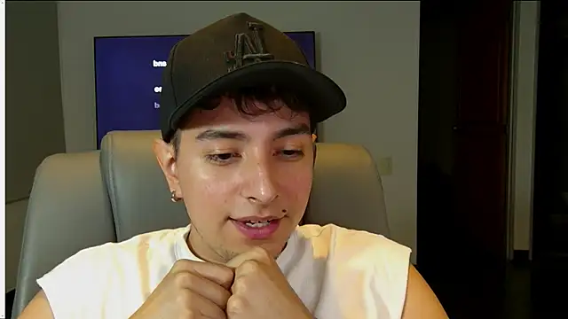 Jhoan saenz online show from October 8, 2025, 12:19 am