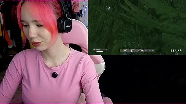 Maya Viola online show from November 3, 2025, 5:20 am