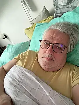 cheapslutfemke online show from February 20, 2026, 7:54 am