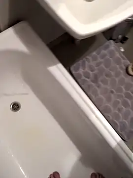 mustang69696 online show from November 20, 2025, 12:49 pm