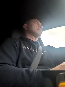 mustang69696 online show from April 13, 2026, 3:06 pm