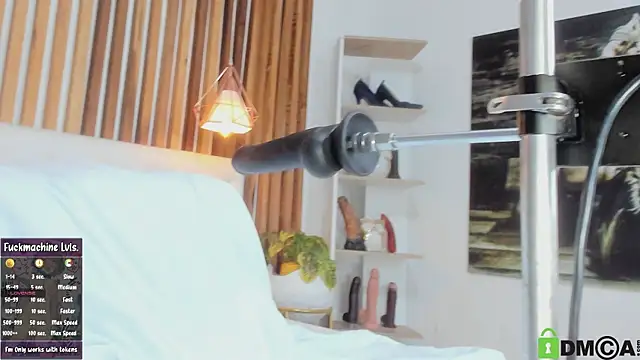 Snapshot of emma_liz_ chatting on January 9, 2025, 4:49 pm emma liz online show from January 9, 2025, 4:49 pm