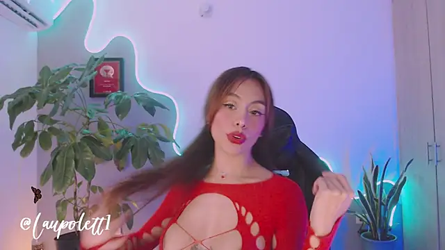 LauPolett online show from February 14, 2026, 11:34 pm