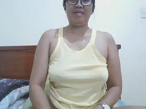 ASIANFUL online show from March 11, 2026, 1:55 am