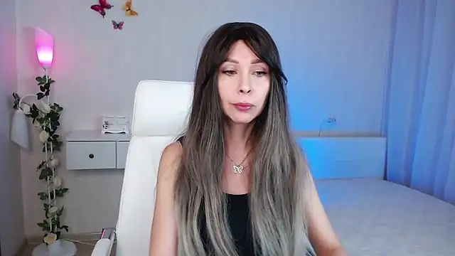 wendifoste online show from December 19, 2024, 6:45 pm