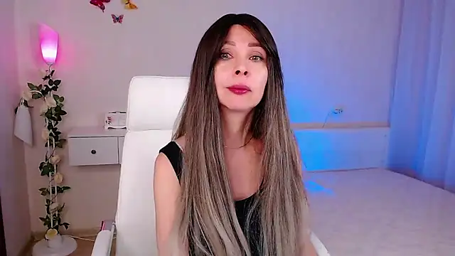 wendifoste online show from February 7, 2025, 9:15 pm