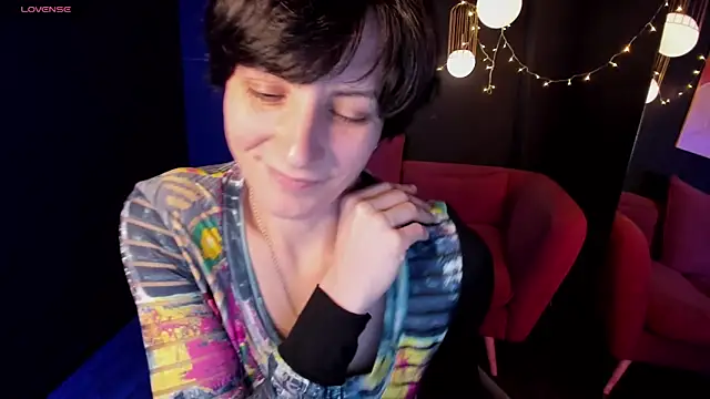 LorenDaze online show from January 28, 2025, 4:52 pm