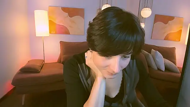 LorenDaze online show from October 14, 2025, 1:56 pm