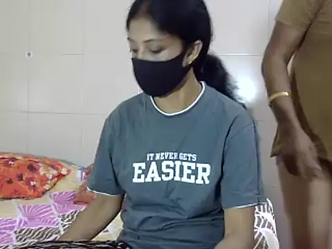 Snapshot of Indian_Horny_Wife chatting on October 4, 2025, 6:00 am Indian Horny Wife online show from October 4, 2025, 6:00 am