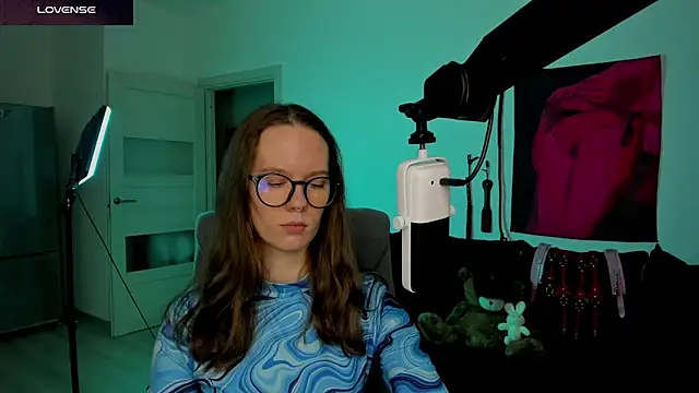 DivineBite online show from March 24, 2026, 5:18 pm