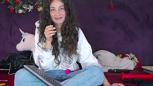 Jayllene online show from November 4, 2025, 8:46 am