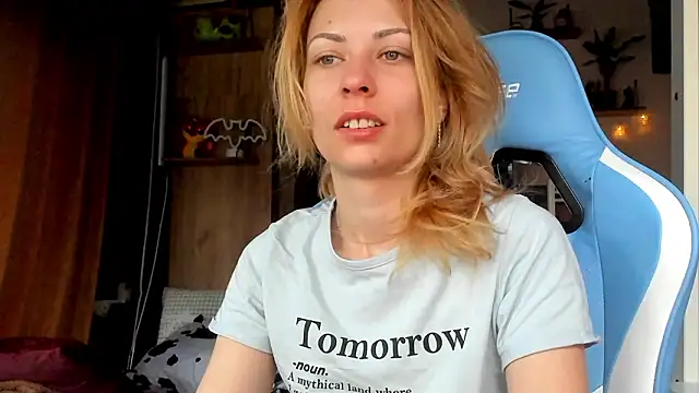 karo123421 online show from March 15, 2026, 4:51 am