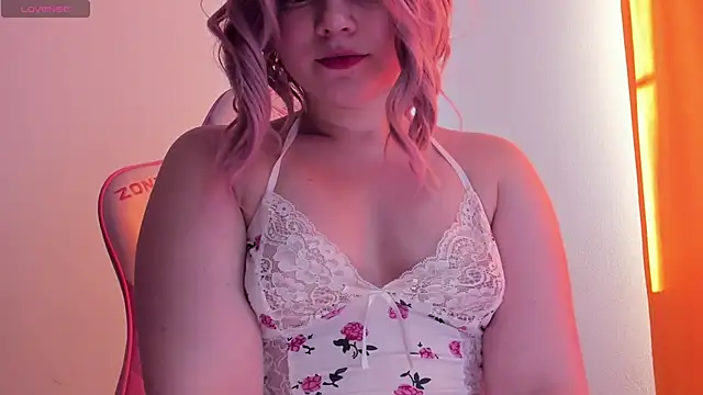 SueNiceeeee online show from October 19, 2025, 6:36 am