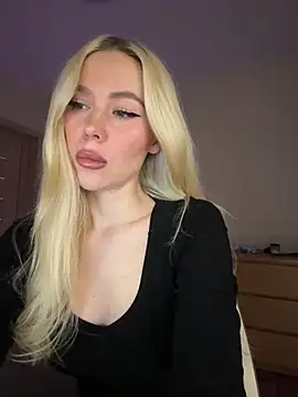 xDinnax online show from February 22, 2026, 4:49 pm