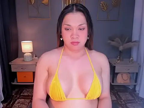 MaxeneCullens online show from March 1, 2025, 6:57 am