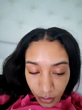 Snapshot of Leaberry chatting on January 31, 2026, 9:57 pm Leaberry online show from January 31, 2026, 9:57 pm