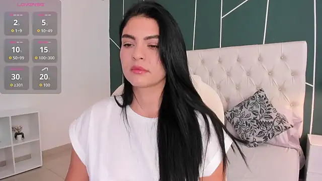 Veronicalanx1 online show from November 26, 2025, 12:39 pm