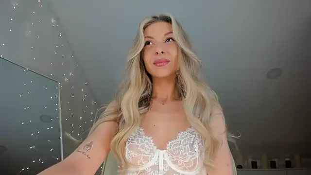 Maya Goddess online show from March 8, 2026, 12:19 am