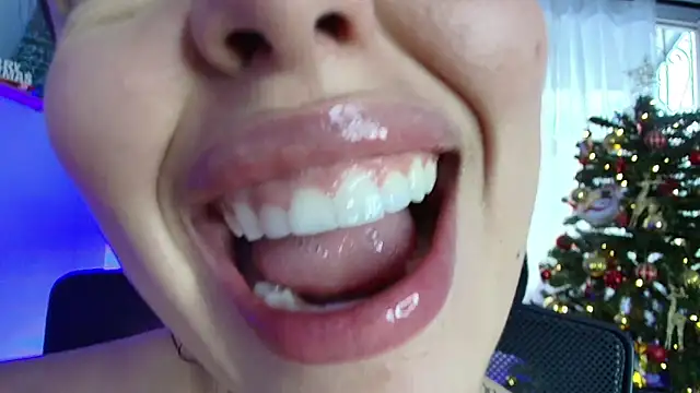 lisbet21x online show from December 18, 2024, 10:02 pm