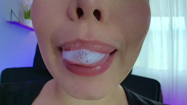 lisbet21x online show from January 20, 2025, 6:32 pm