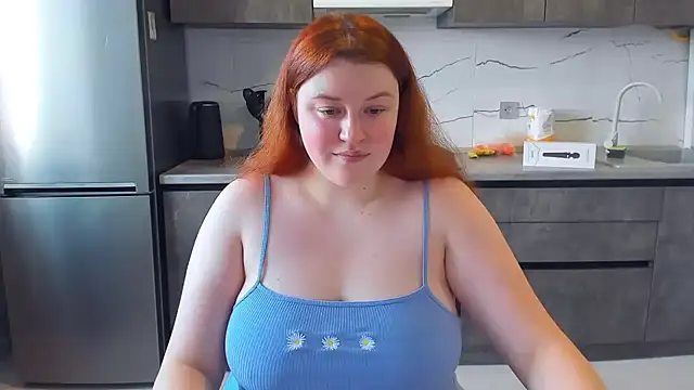 PolinaSalvatore online show from February 10, 2025, 1:01 pm