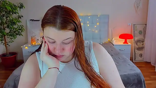 Snapshot of PolinaSalvatore chatting on February 25, 2026, 1:10 pm PolinaSalvatore online show from February 25, 2026, 1:10 pm