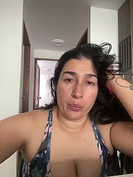 andreaisis2 online show from December 17, 2024, 7:26 pm