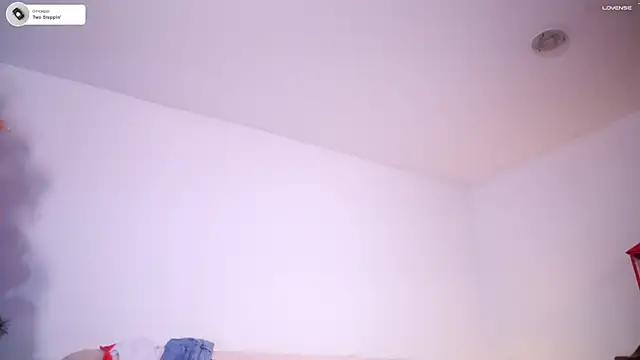 annie22love online show from January 4, 2025, 12:59 am