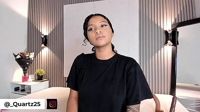 Zafiiraa online show from October 18, 2025, 12:28 pm