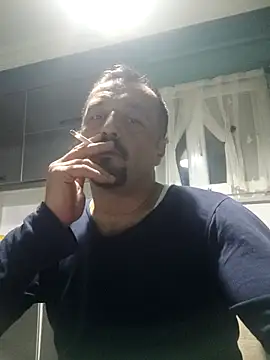 serkan201852 online show from February 25, 2025, 9:02 pm