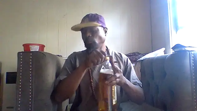 Daddy hook online show from April 21, 2026, 10:34 pm