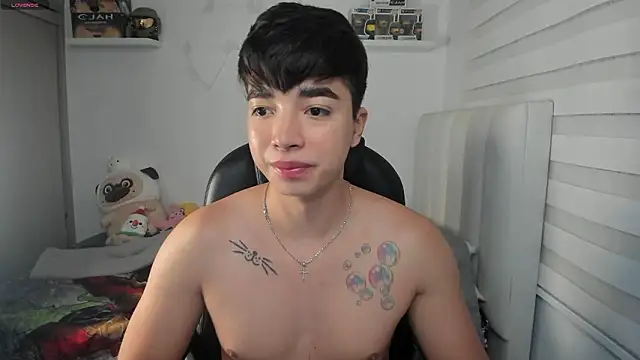 santy7v7 online show from March 14, 2026, 1:27 pm