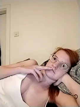 Snapshot of jannis1992 chatting on November 9, 2025, 2:21 am jannis1992 online show from November 9, 2025, 2:21 am