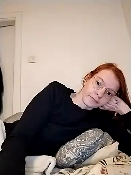 Snapshot of jannis1992 chatting on November 18, 2025, 2:21 pm jannis1992 online show from November 18, 2025, 2:21 pm