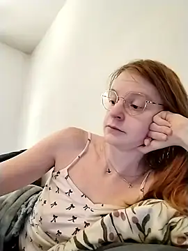 Snapshot of jannis1992 chatting on February 8, 2026, 10:29 am jannis1992 online show from February 8, 2026, 10:29 am