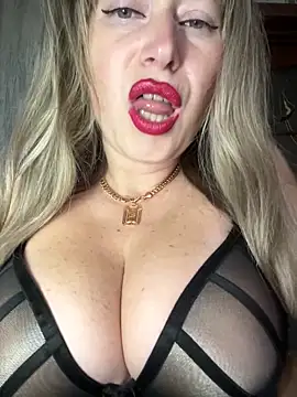 Kittenforyou online show from February 20, 2026, 1:11 pm